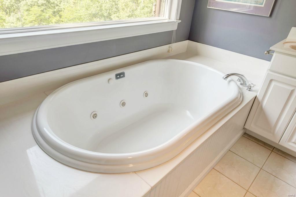 Castlewood Lts 1 Thru 6 & 8 Thru 15 & - Residential