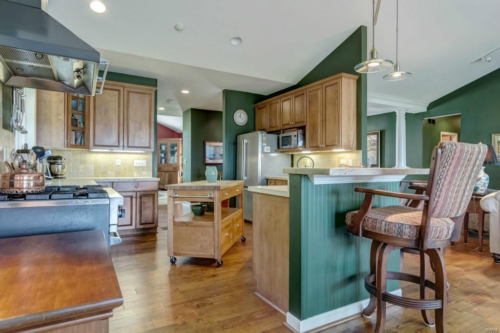 Castlewood Lts 1 Thru 6 & 8 Thru 15 & - Residential