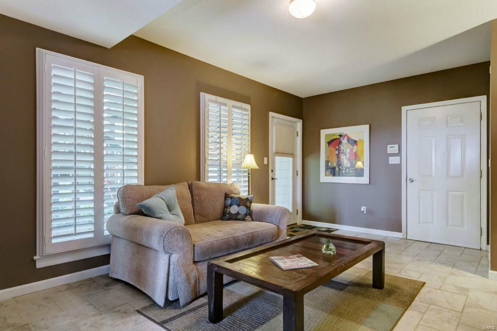 Castlewood Lts 1 Thru 6 & 8 Thru 15 & - Residential