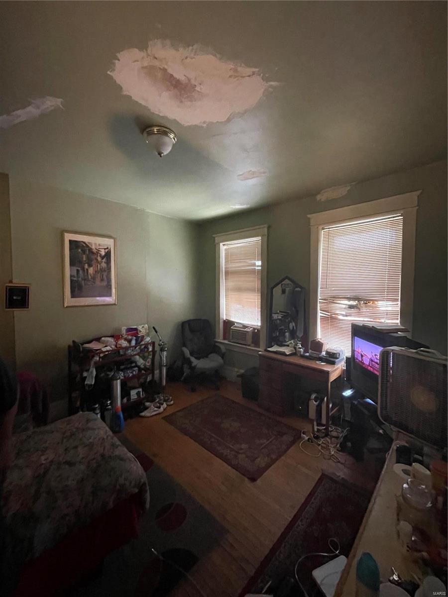 St Louis Commons Add - Residential Income