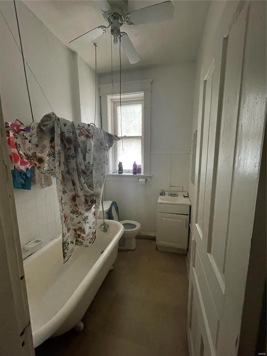 St Louis Commons Add - Residential Income