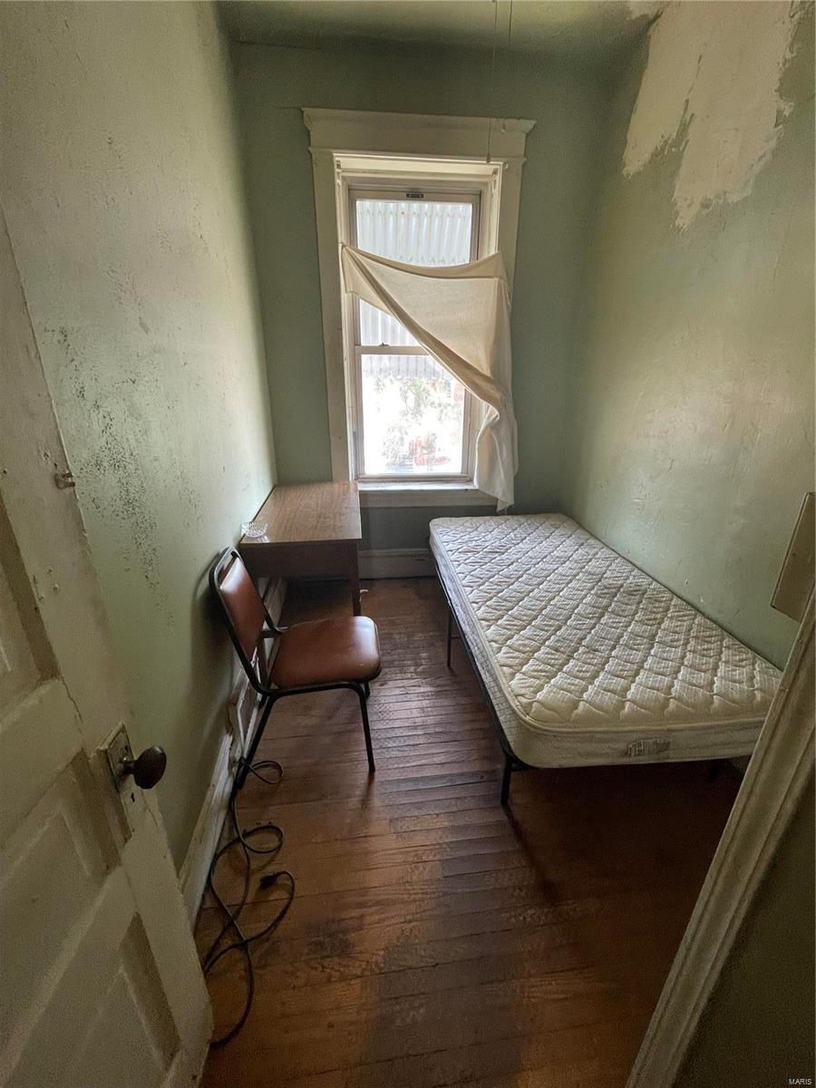 St Louis Commons Add - Residential Income