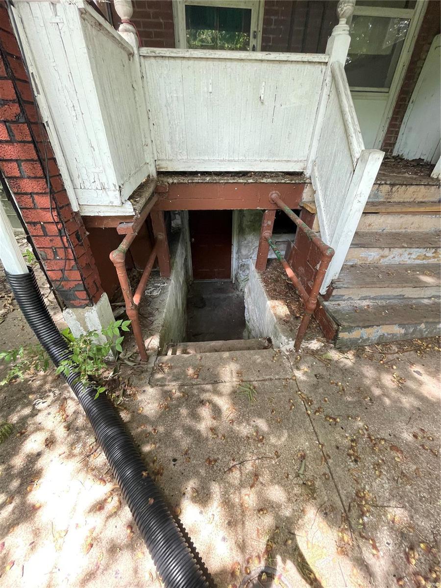 St Louis Commons Add - Residential Income