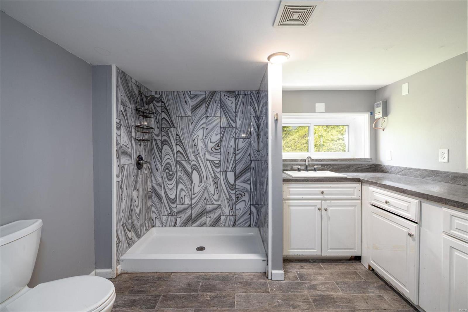 Lake Wauwanoka - Residential