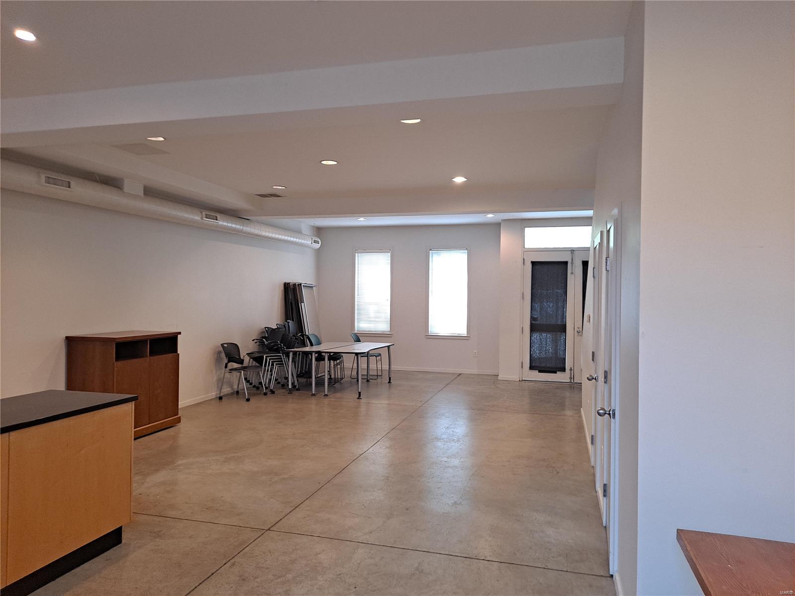 Allens Add - Commercial Sale