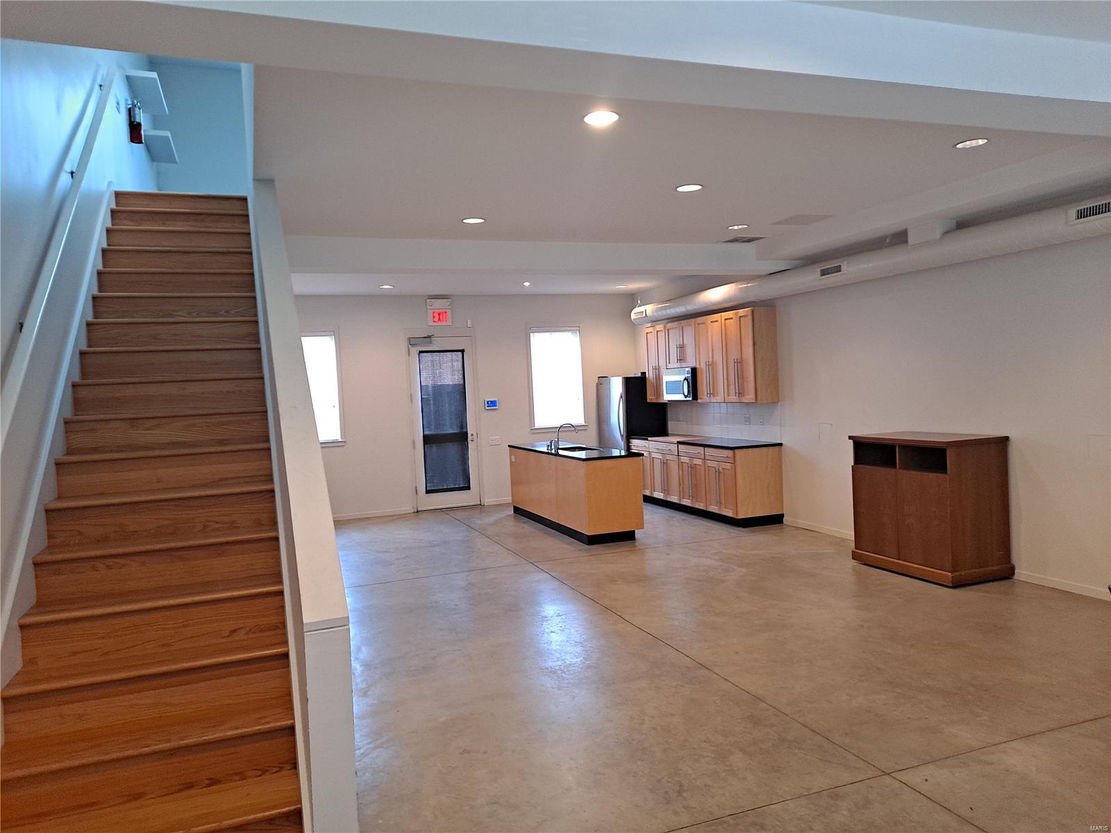 Allens Add - Commercial Sale