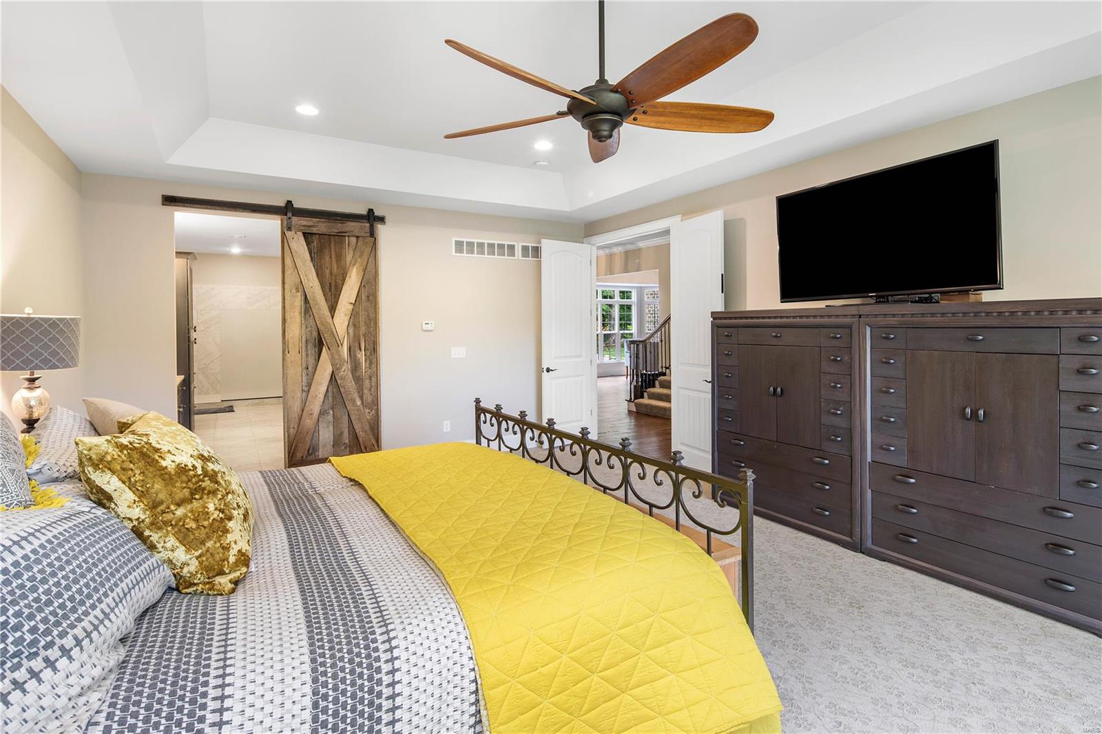 Stonehenge Manor 1 - Residential