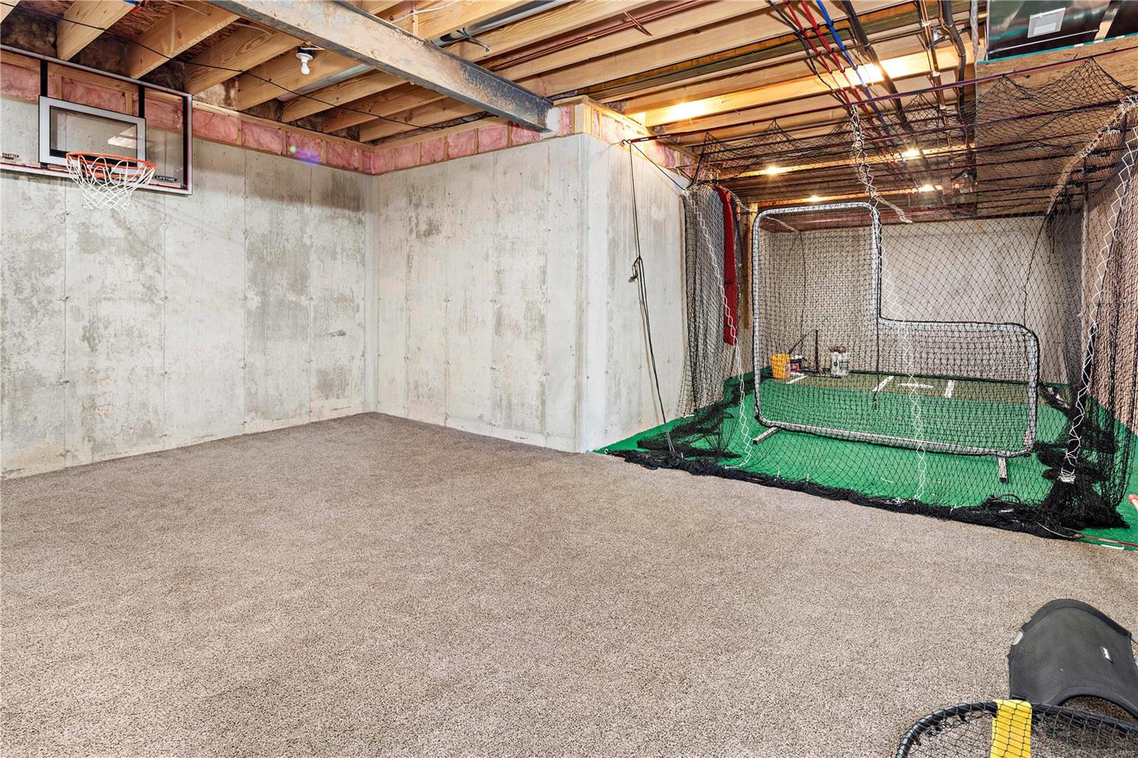 Stonehenge Manor 1 - Residential