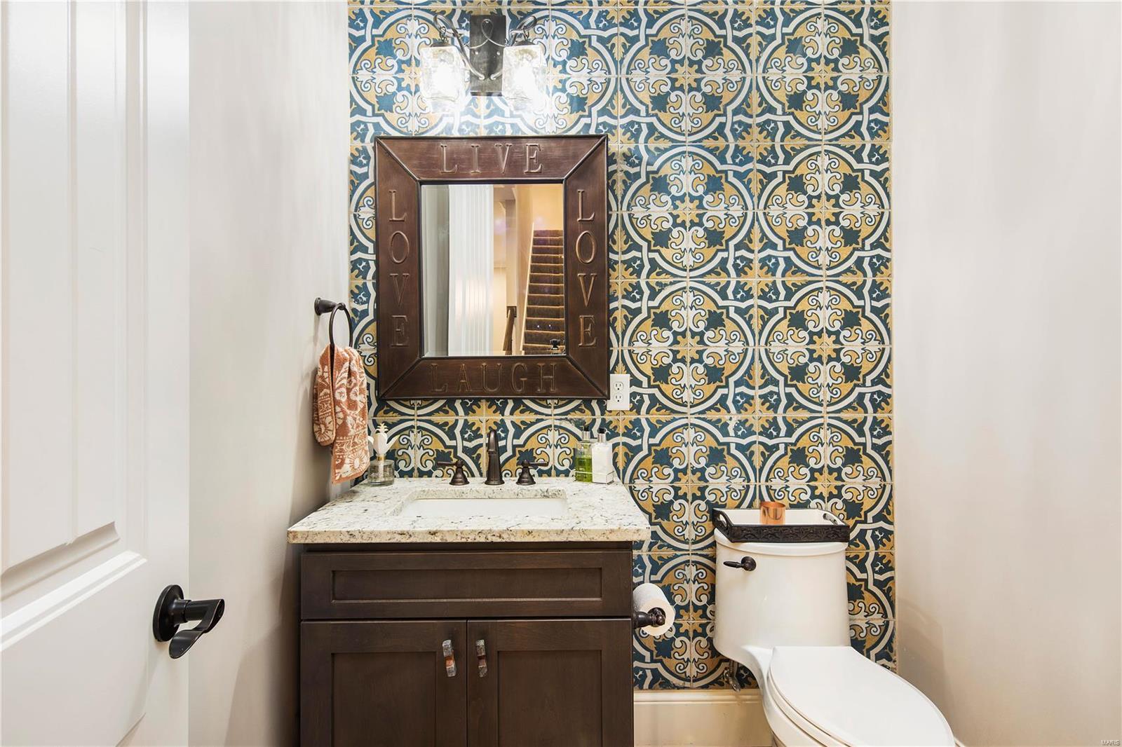 Stonehenge Manor 1 - Residential