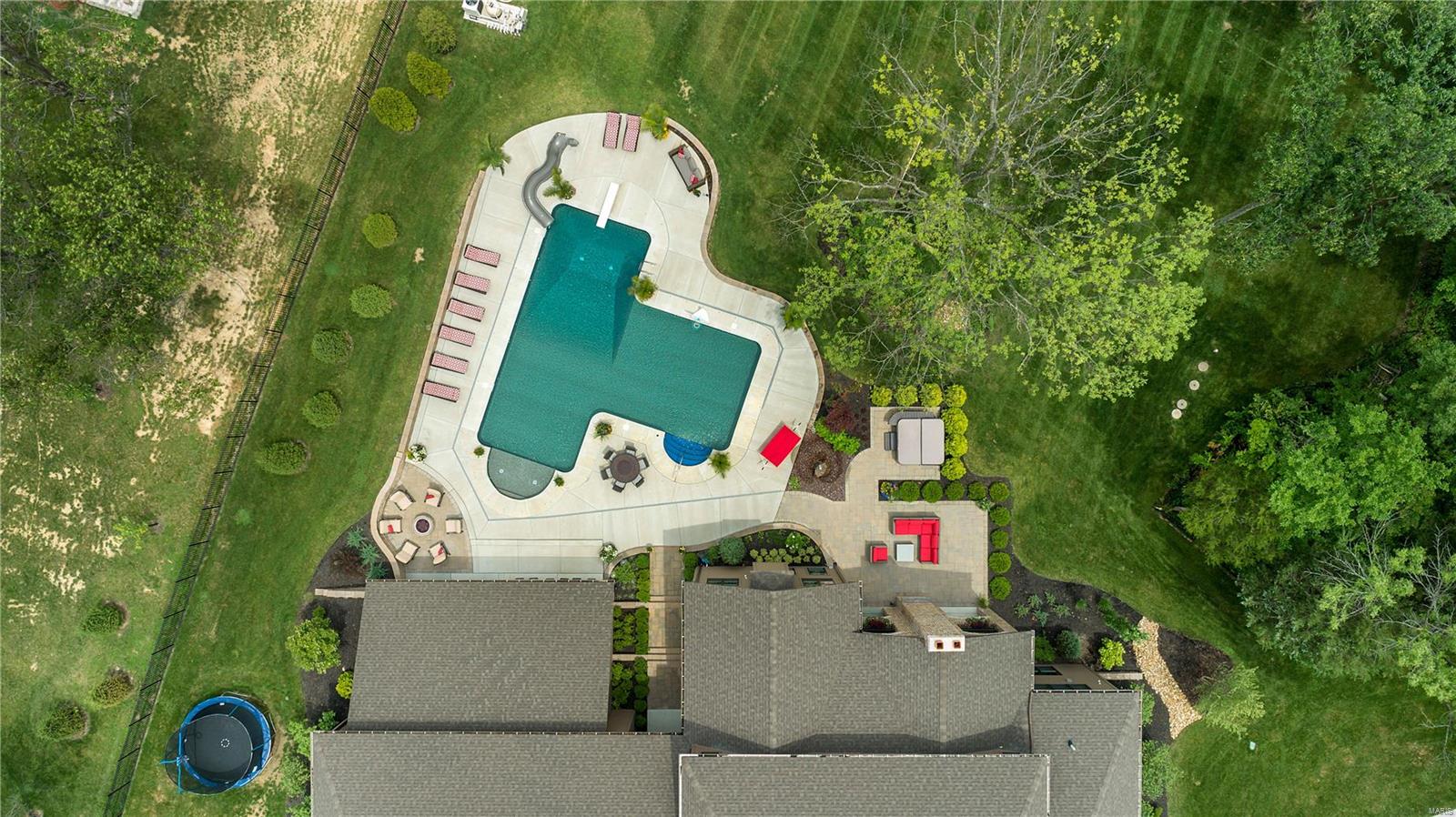 Stonehenge Manor 1 - Residential