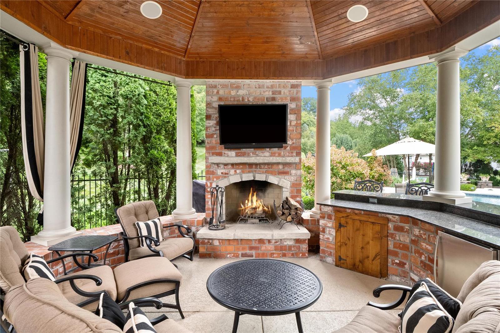 Greystone Six - Residential