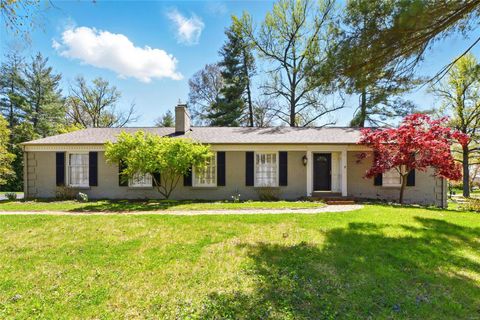 750 Laurel Oak Drive Des Peres MO 63131