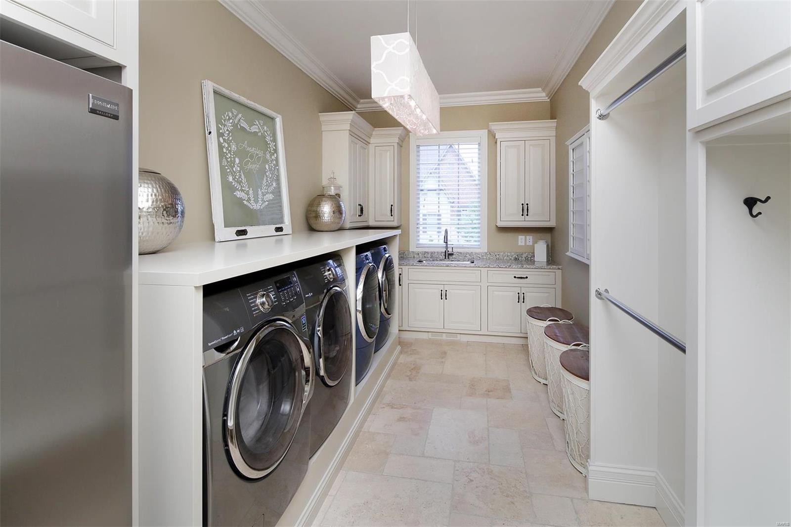 Fox Hill Farms - Residential