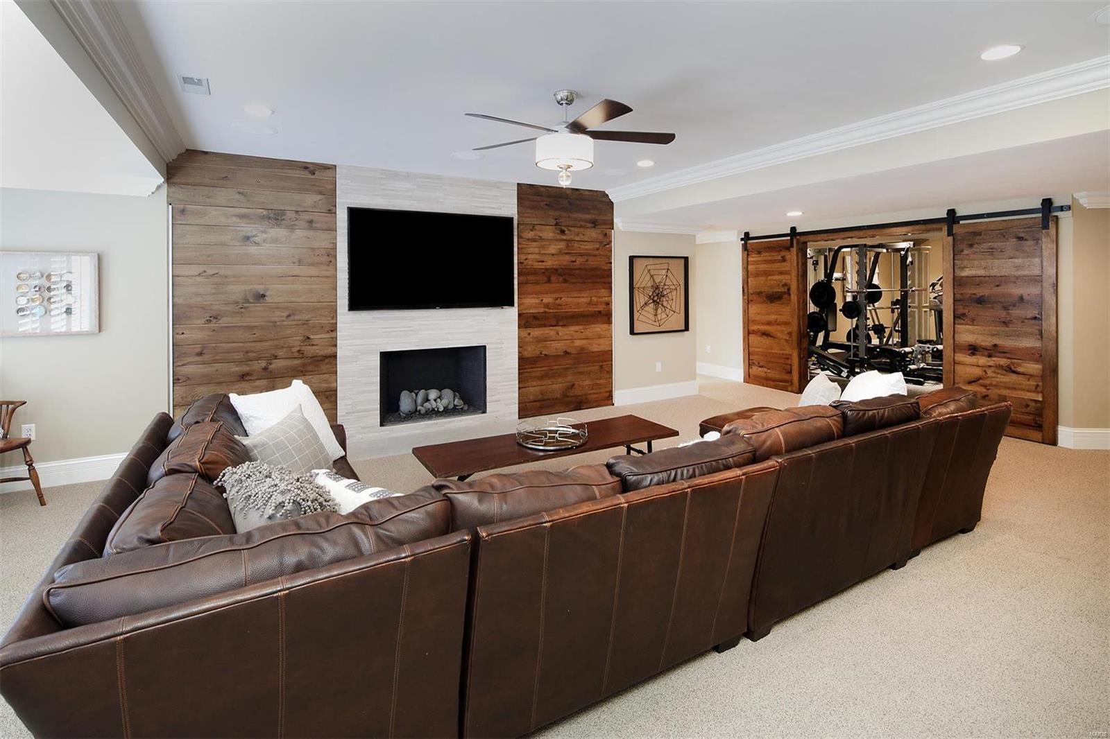 Fox Hill Farms - Residential