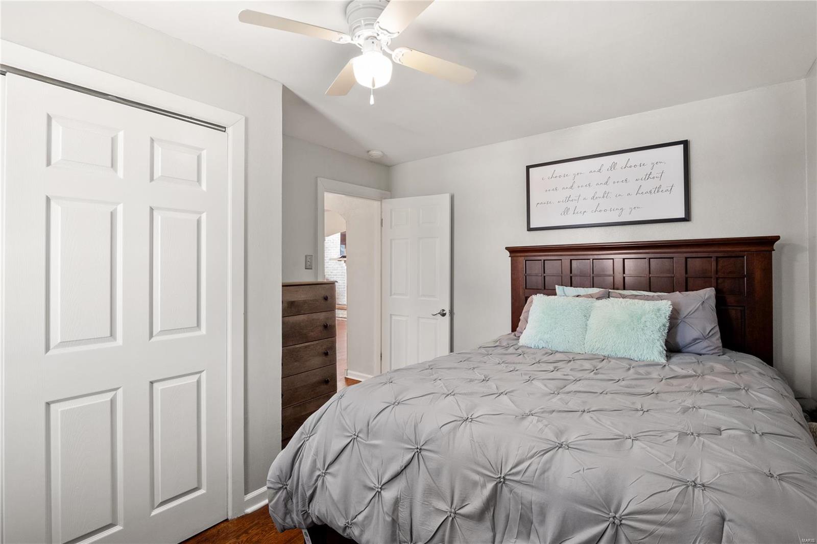 Fairview Heights, Illinois 62208, United States, 2 Bedrooms Bedrooms, ,1 BathroomBathrooms,Residential,Pending,21219