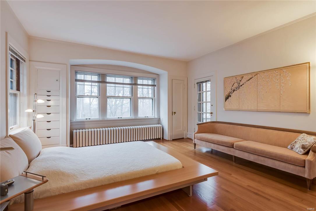 Country Club Place - Residential