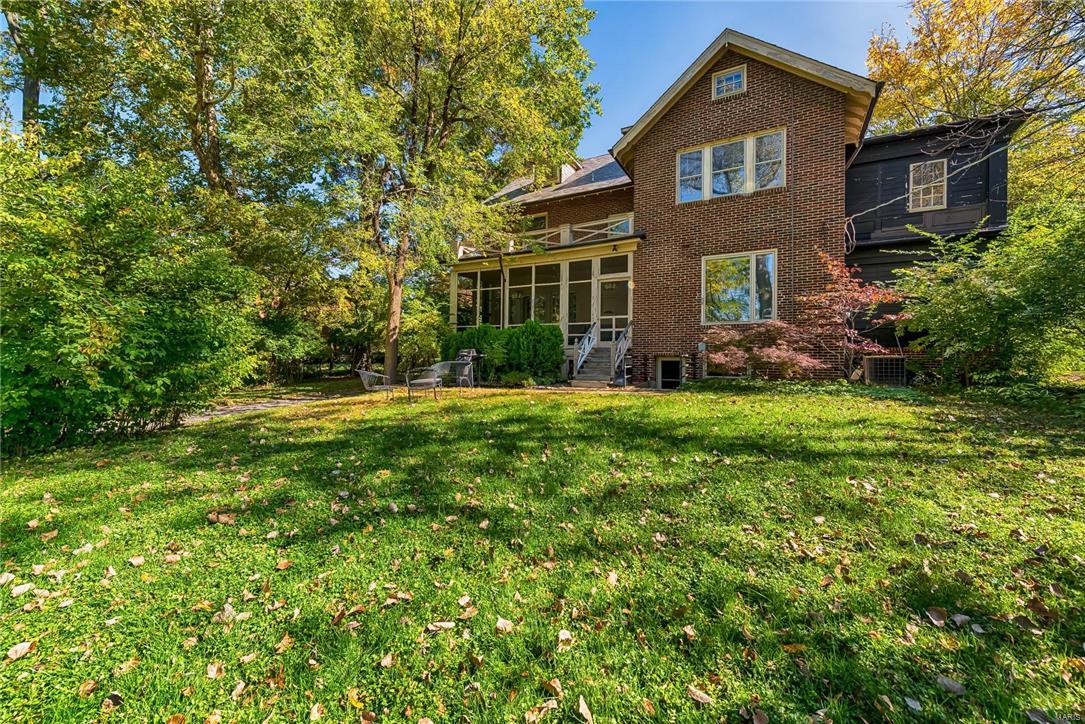 Country Club Place - Residential