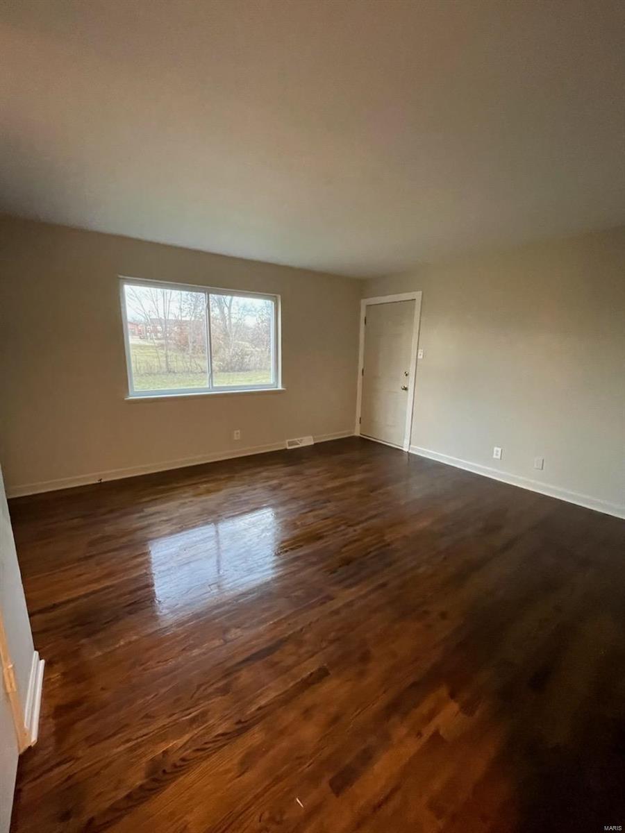 Ross Add 02 - Residential Income