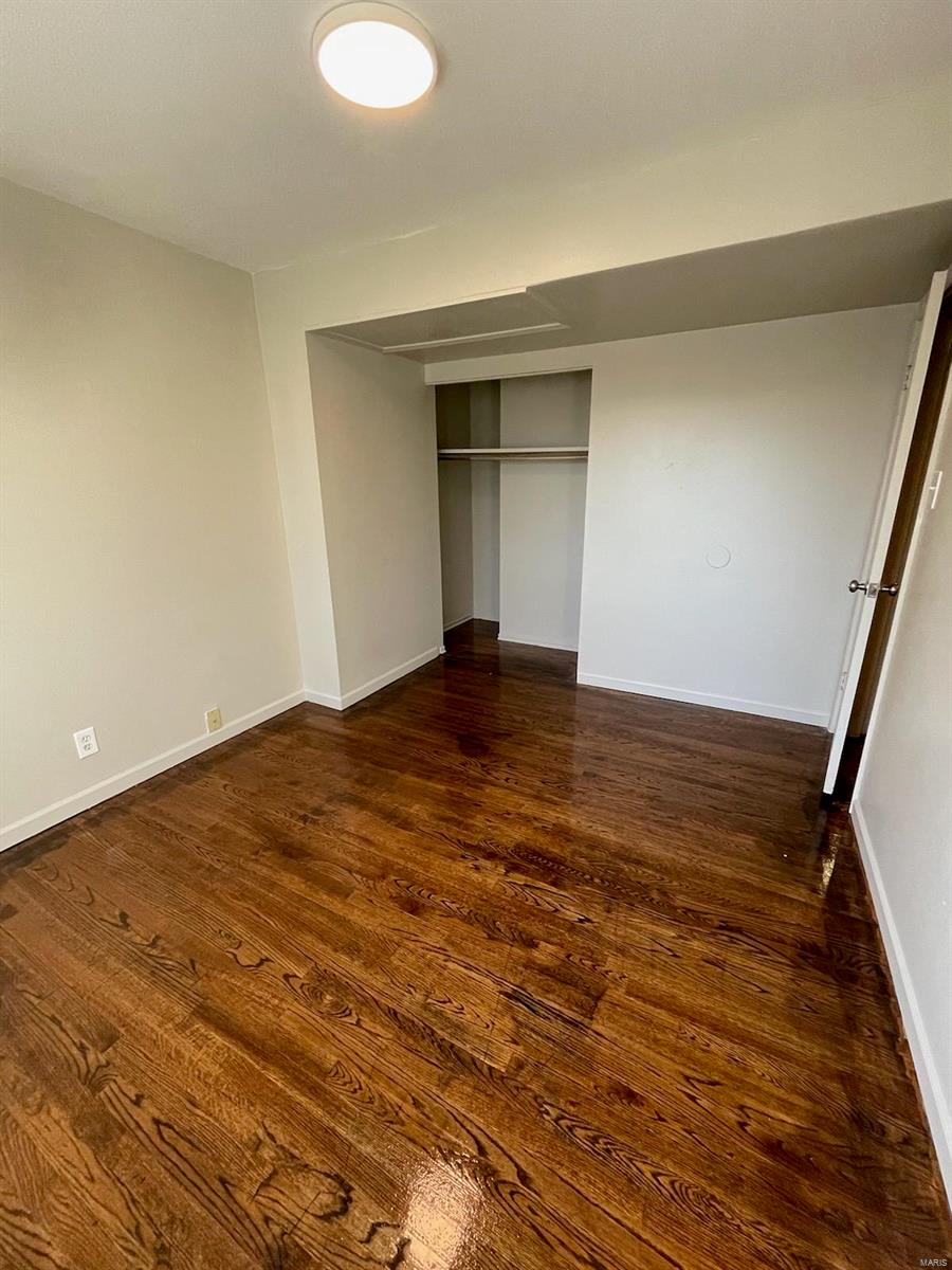 Ross Add 02 - Residential Income