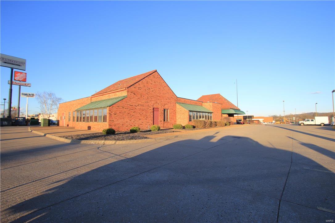 Gannon Tr 02 - Commercial Sale