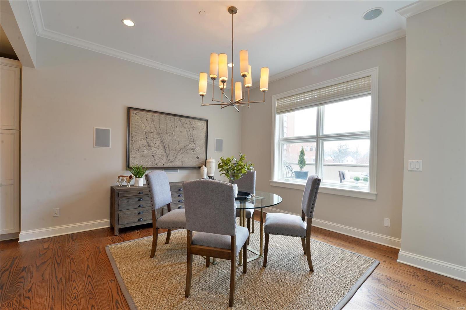 Crescent Condo - Residential