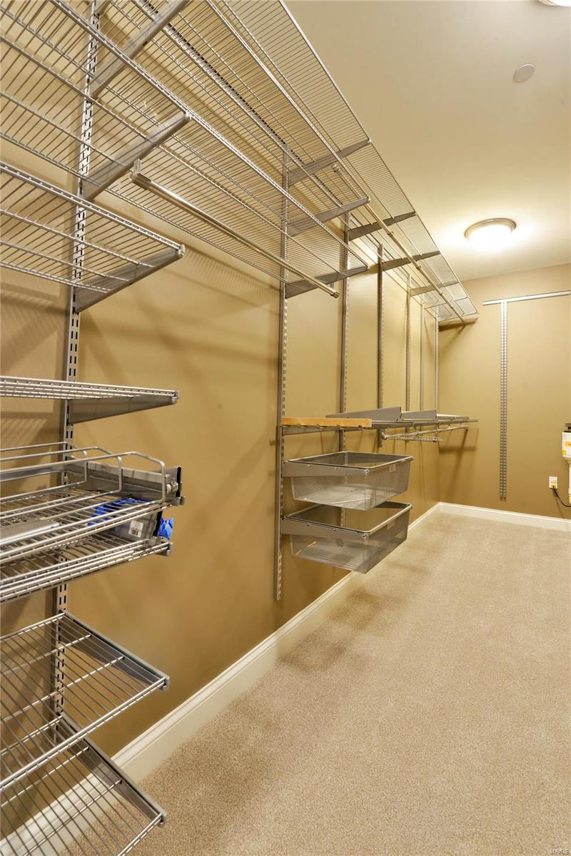 Crescent Condo - Residential