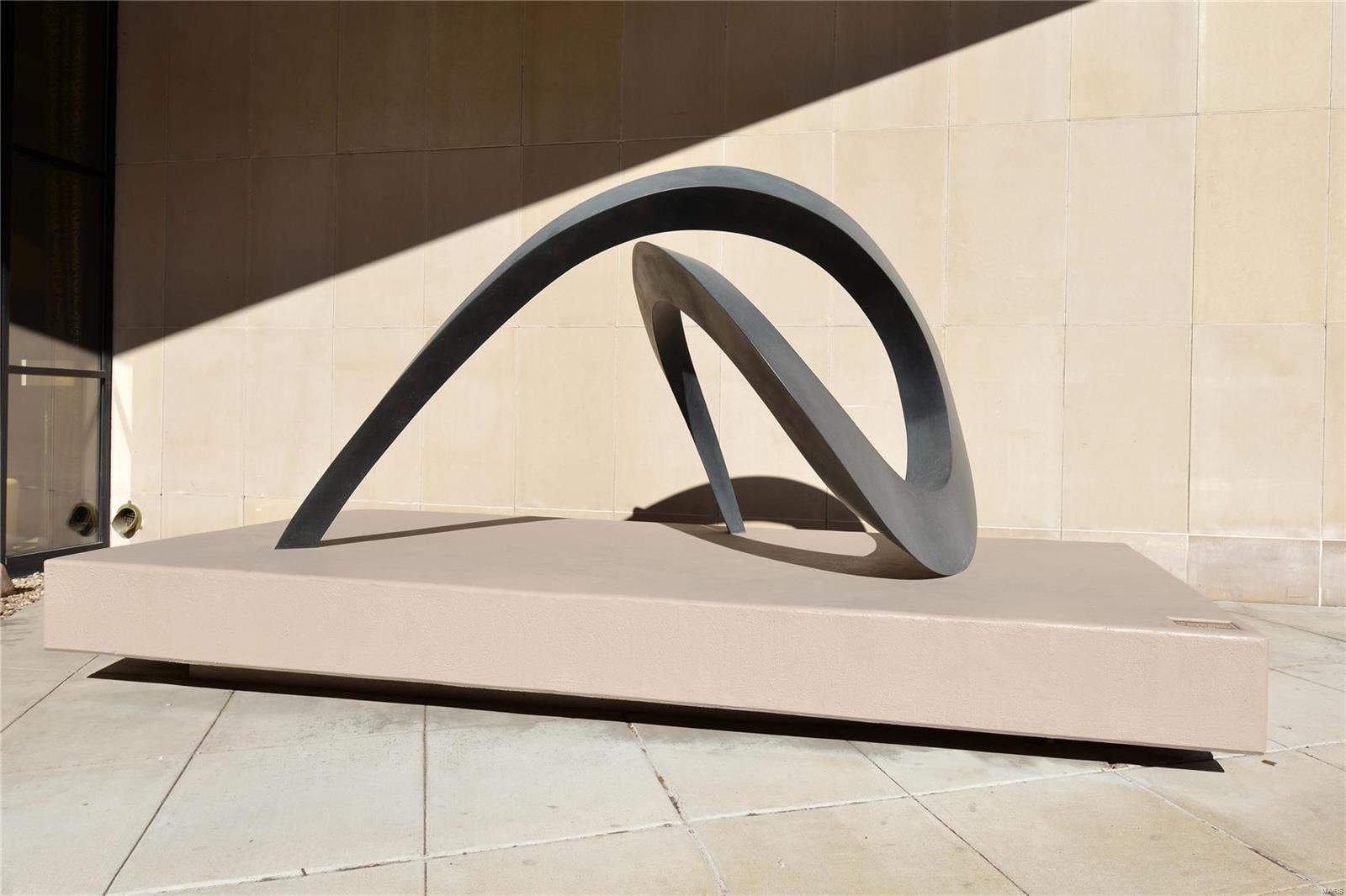 Crescent Condo - Residential