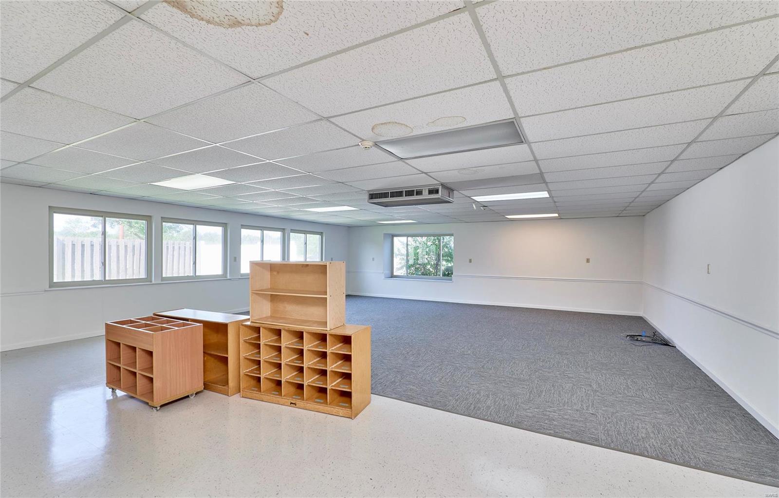 NA - Commercial Sale