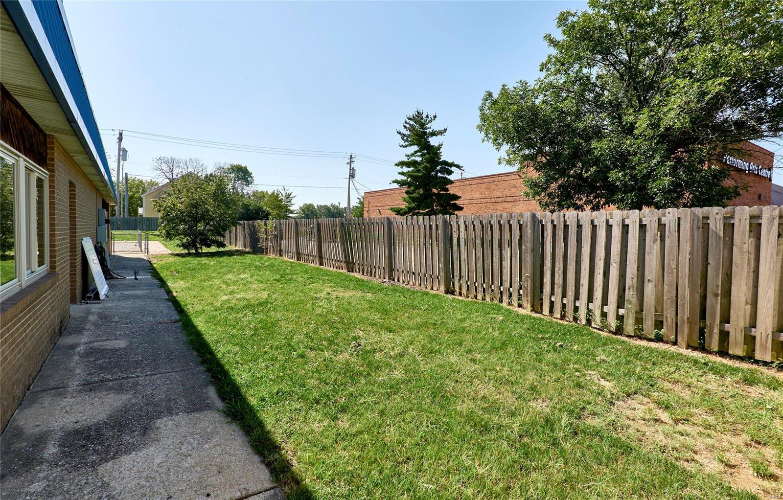 NA - Commercial Sale