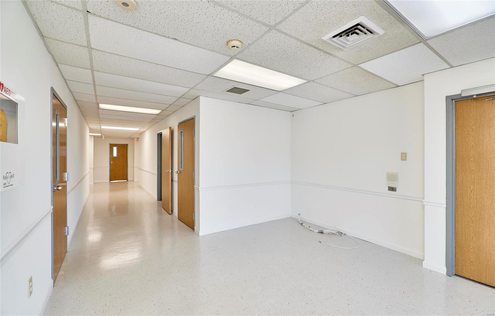 NA - Commercial Sale