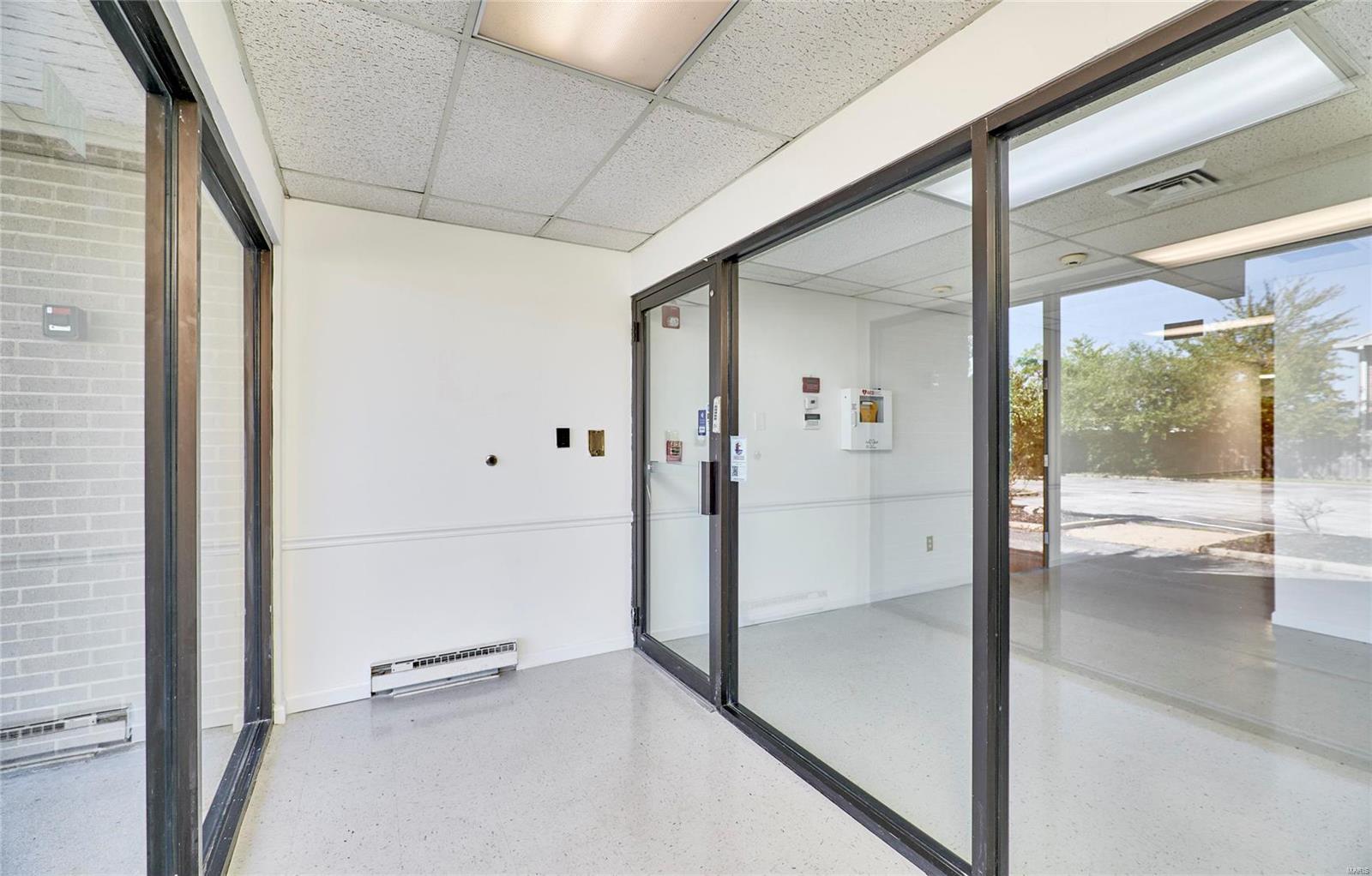 NA - Commercial Sale