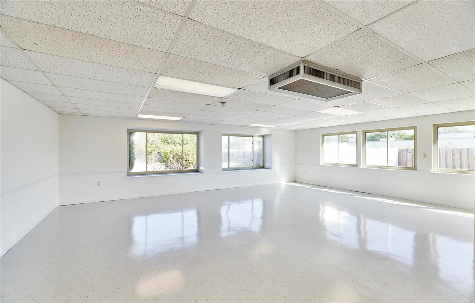 NA - Commercial Sale