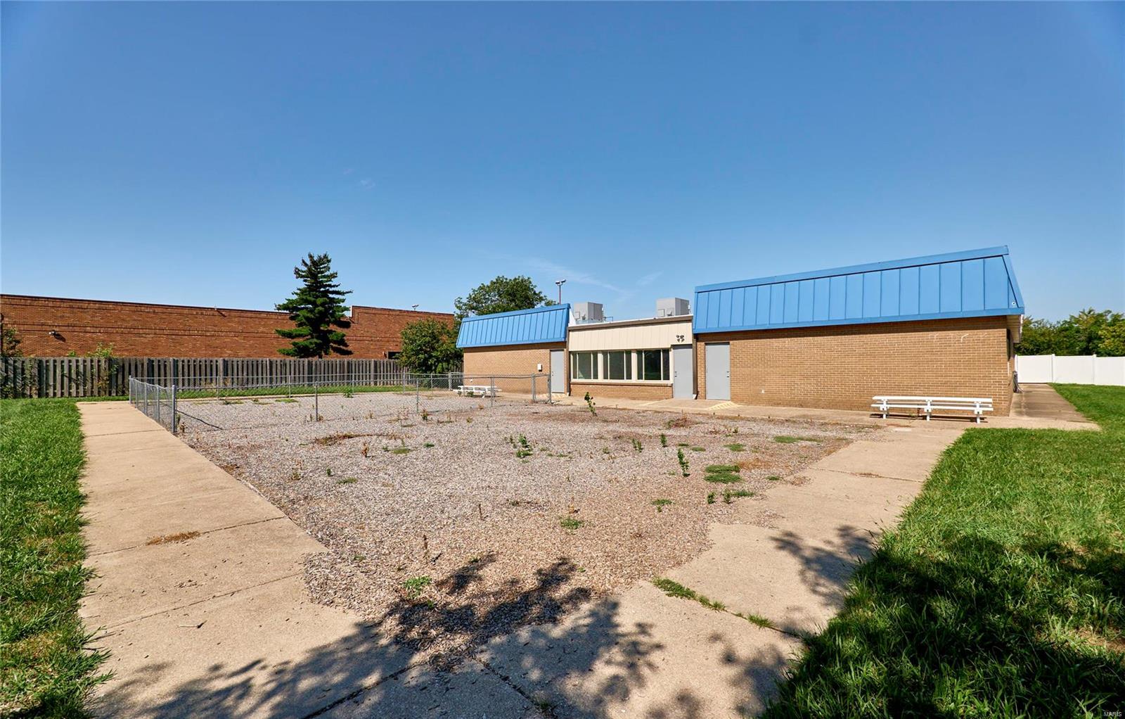 NA - Commercial Sale