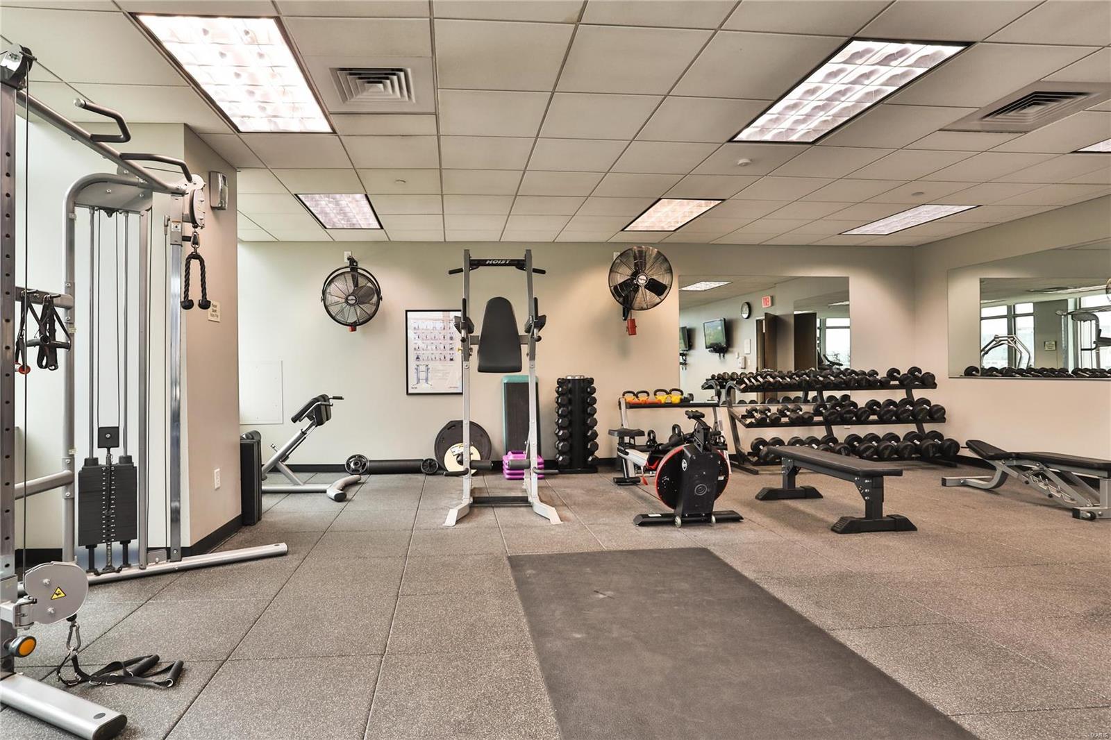 Park East Tower - Residential