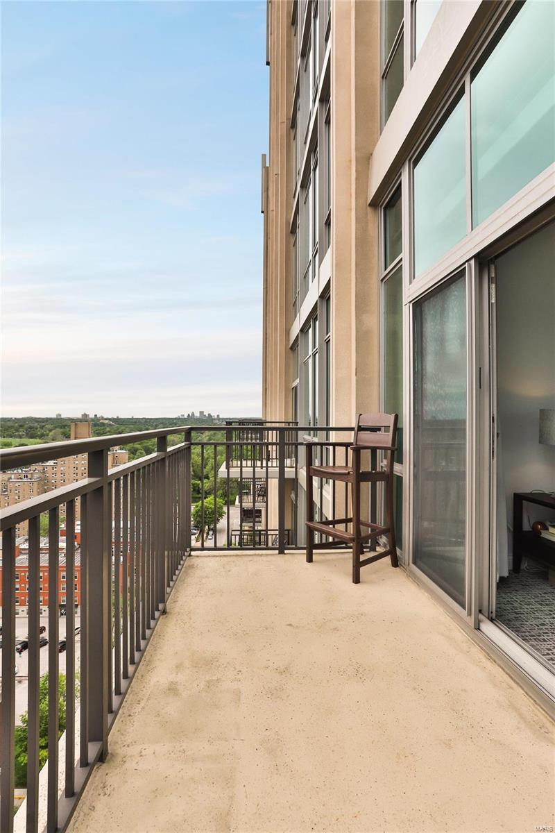 Park East Tower - Residential