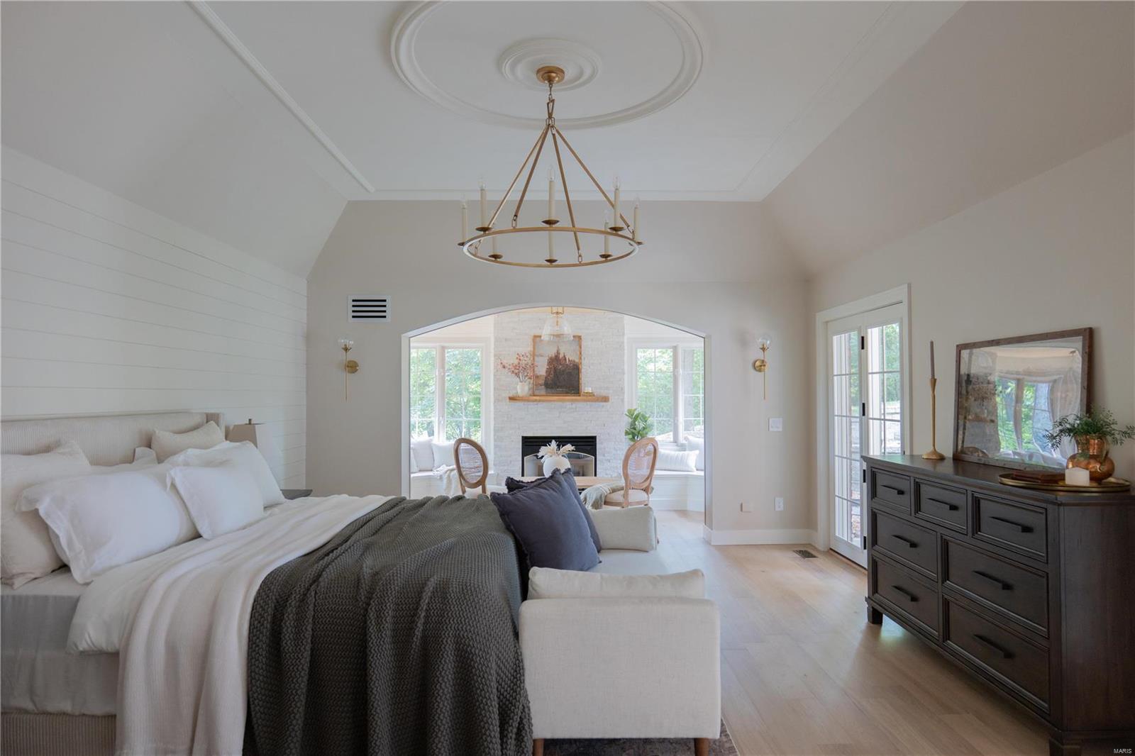 Chesterfield Lakes - Residential