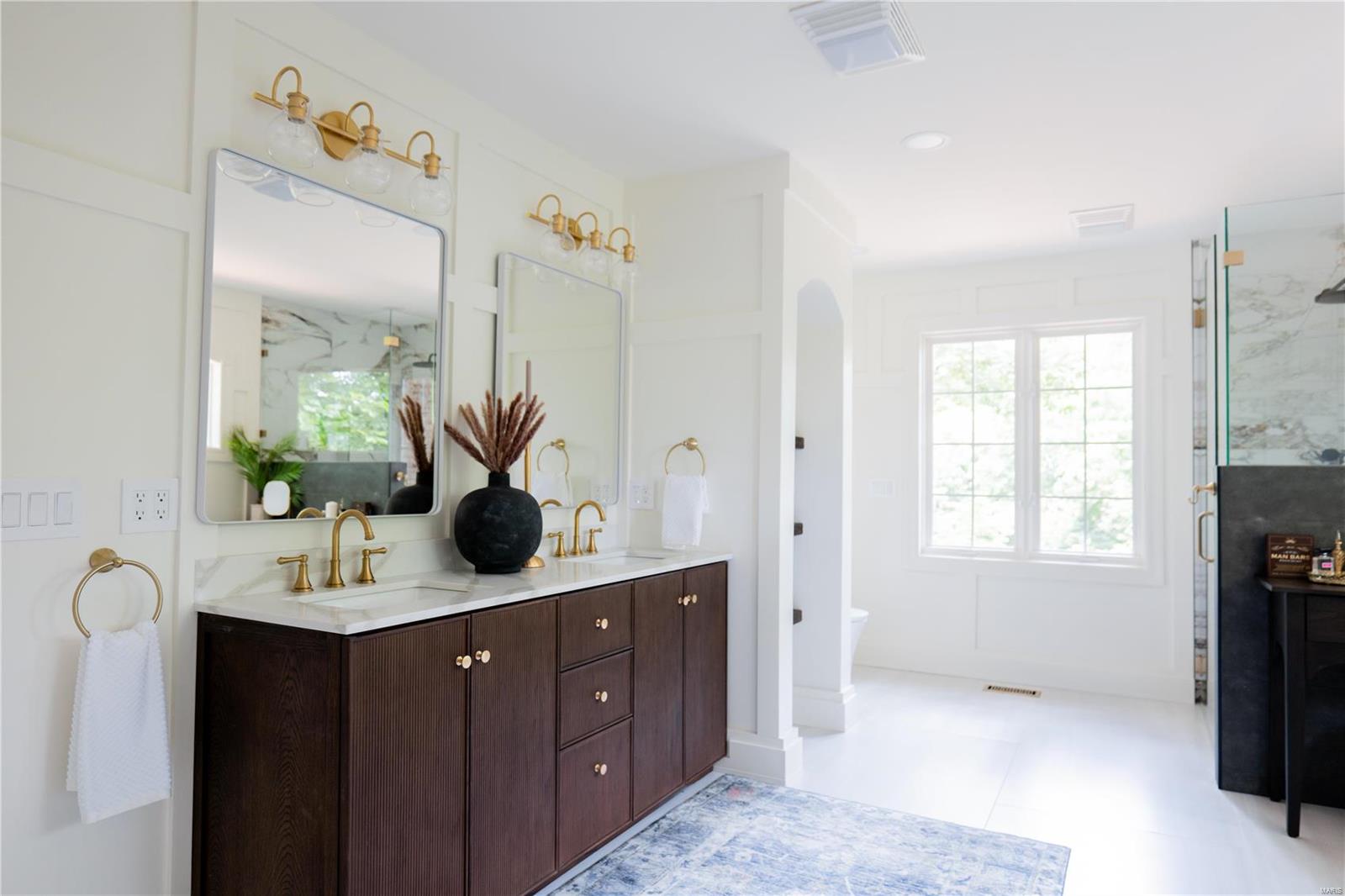 Chesterfield Lakes - Residential