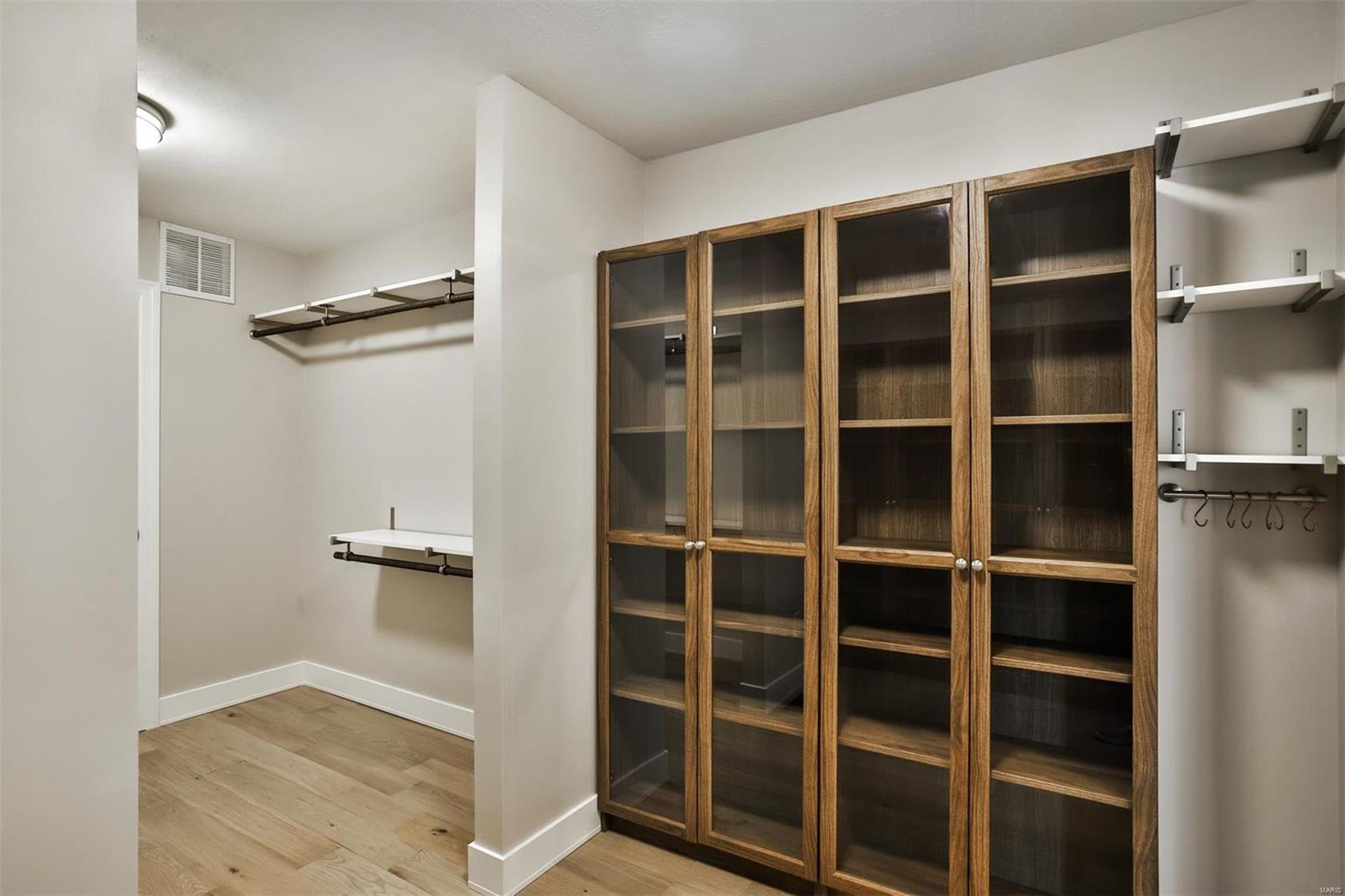 Chesterfield Lakes - Residential