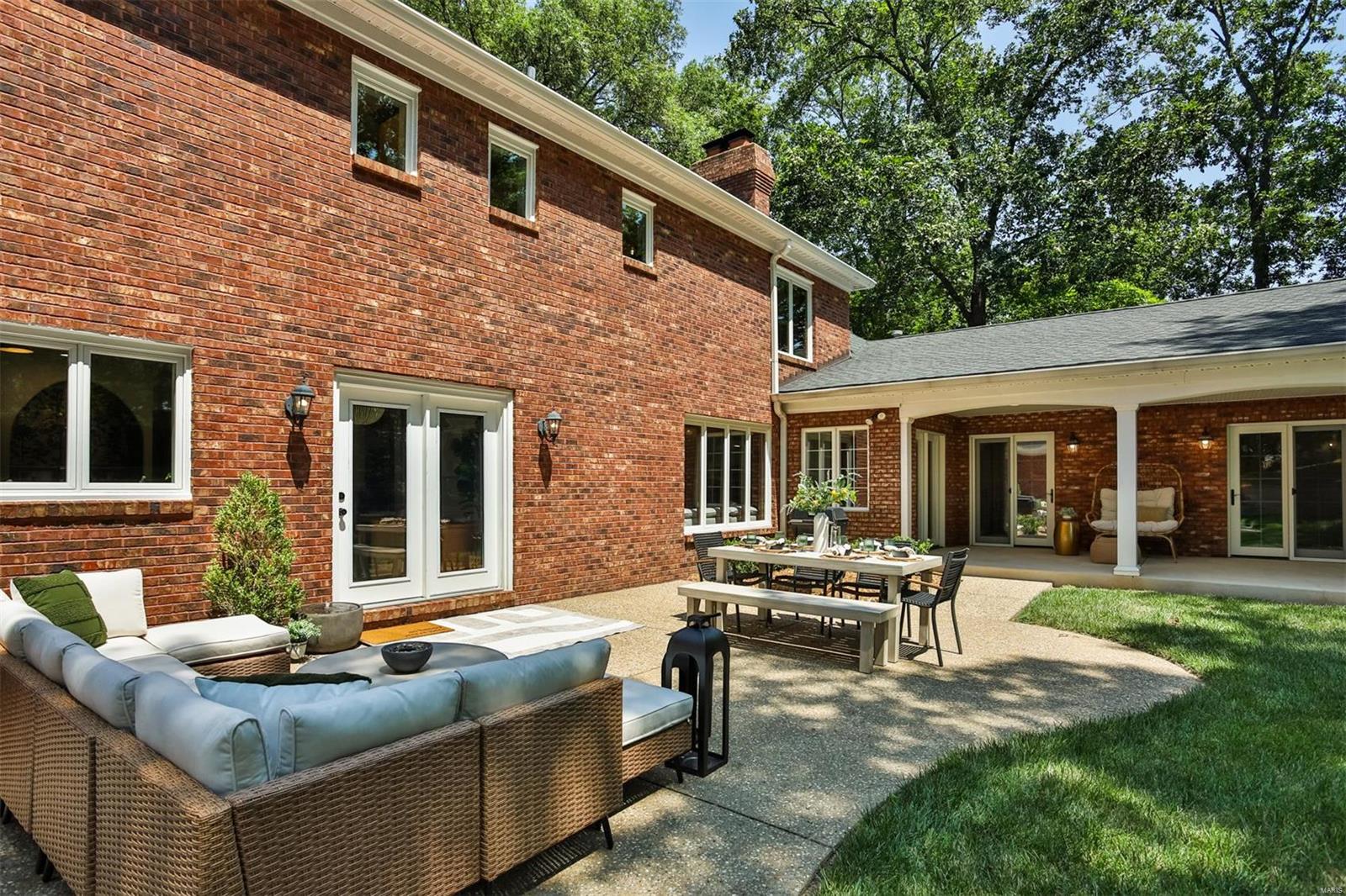 Chesterfield Lakes - Residential