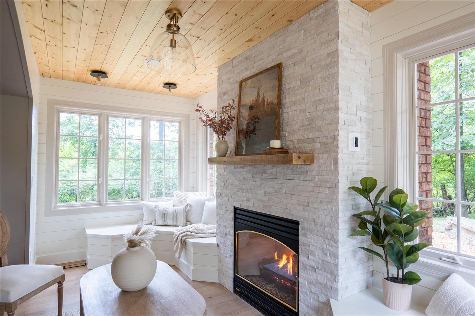 Chesterfield Lakes - Residential