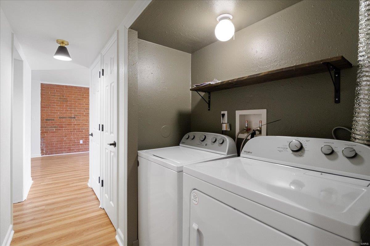 St Louis, Missouri 63122, United States, 3 Bedrooms Bedrooms, ,2 BathroomsBathrooms,Residential,Active,112574