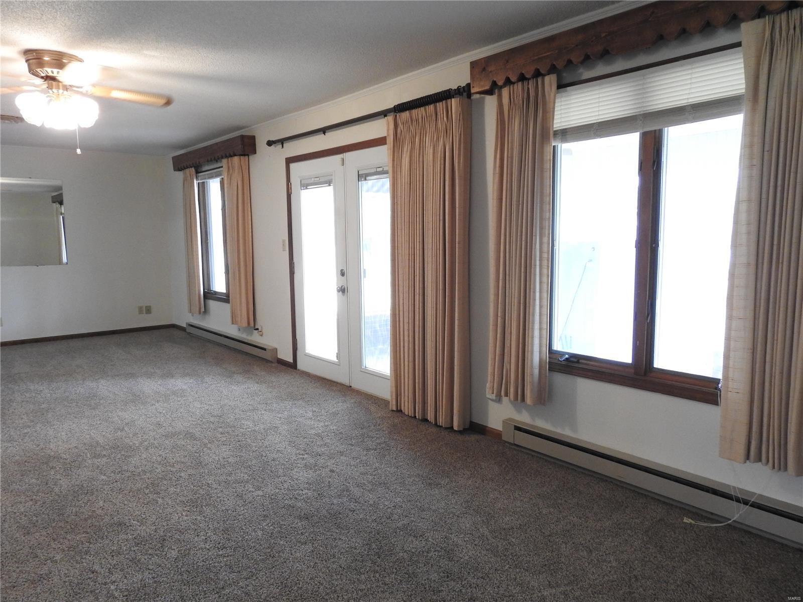 SANDS ACRES - Residential
