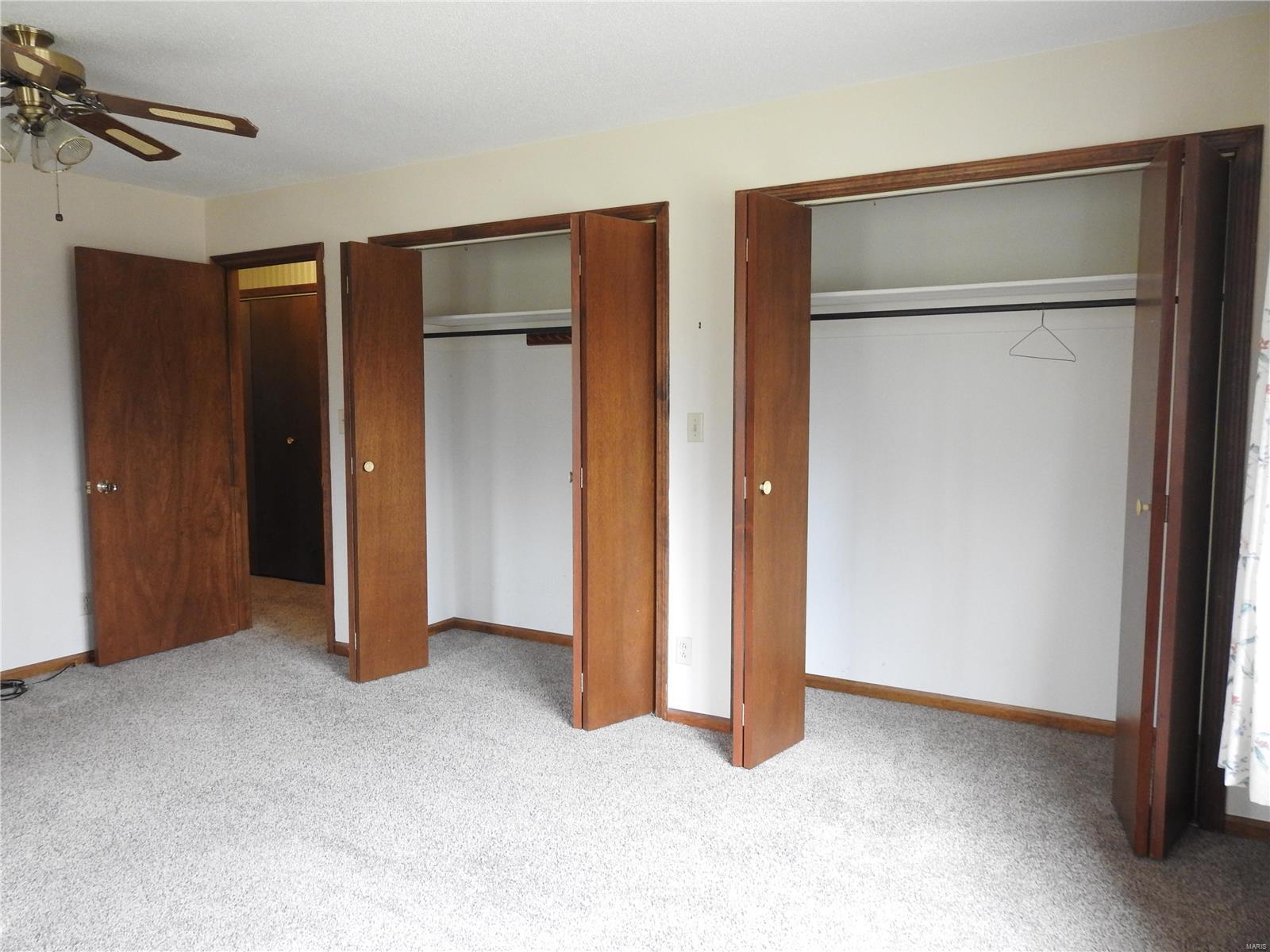 SANDS ACRES - Residential