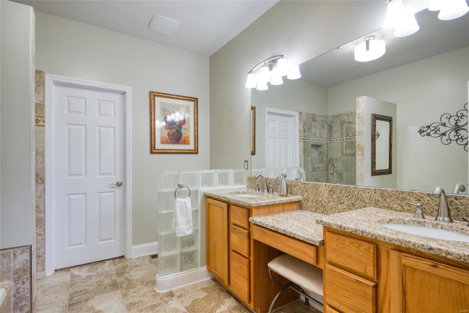 Hampton Woods - Residential