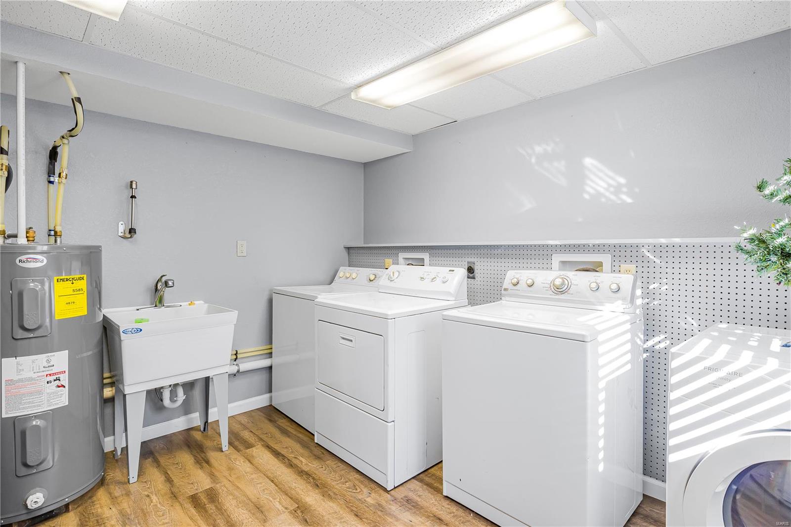 N/A - Commercial Sale