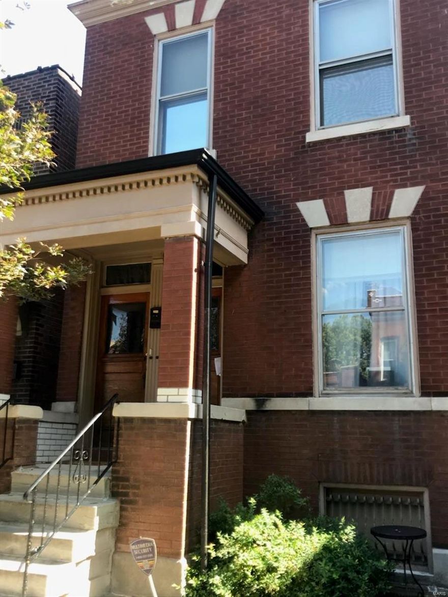 Great opportunity to owner occupy or invest in a great area. This updated two-family (1 bdrm units with a bonus room) is in a prime location close to shops, restaurants (Shaved Duck, Crafted, Purple Martin) and all that South Grand has to offer. And of course Tower Grove Park! The bath offers a claw-foot tub and shower along with vanity and medicine cabinet. The huge eat-in kitchen gives you plenty of counter space and cabinets and there are 2 pantries, one a 4x6 walk-in. The kitchens open to the newer decks. There is a detached 2-car garage with opener & fenced yard. Terrific walkable neighborhood.