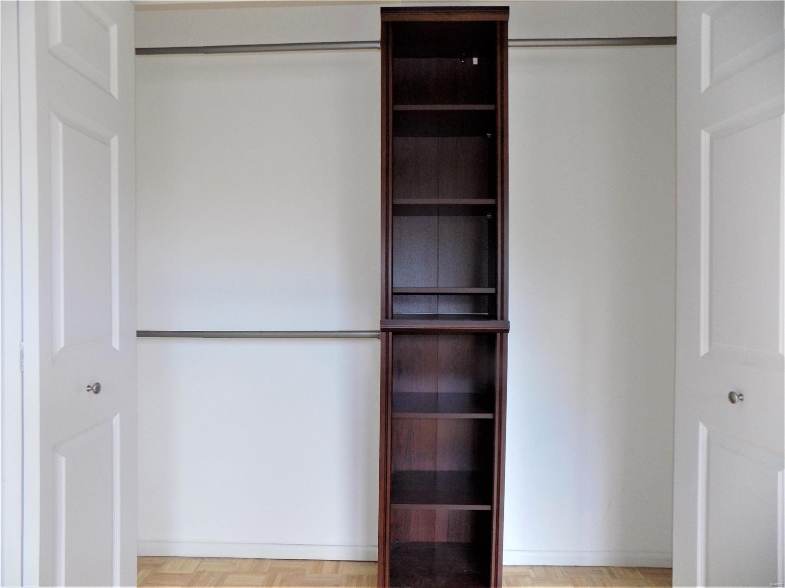 Lin Capri Condo - Residential