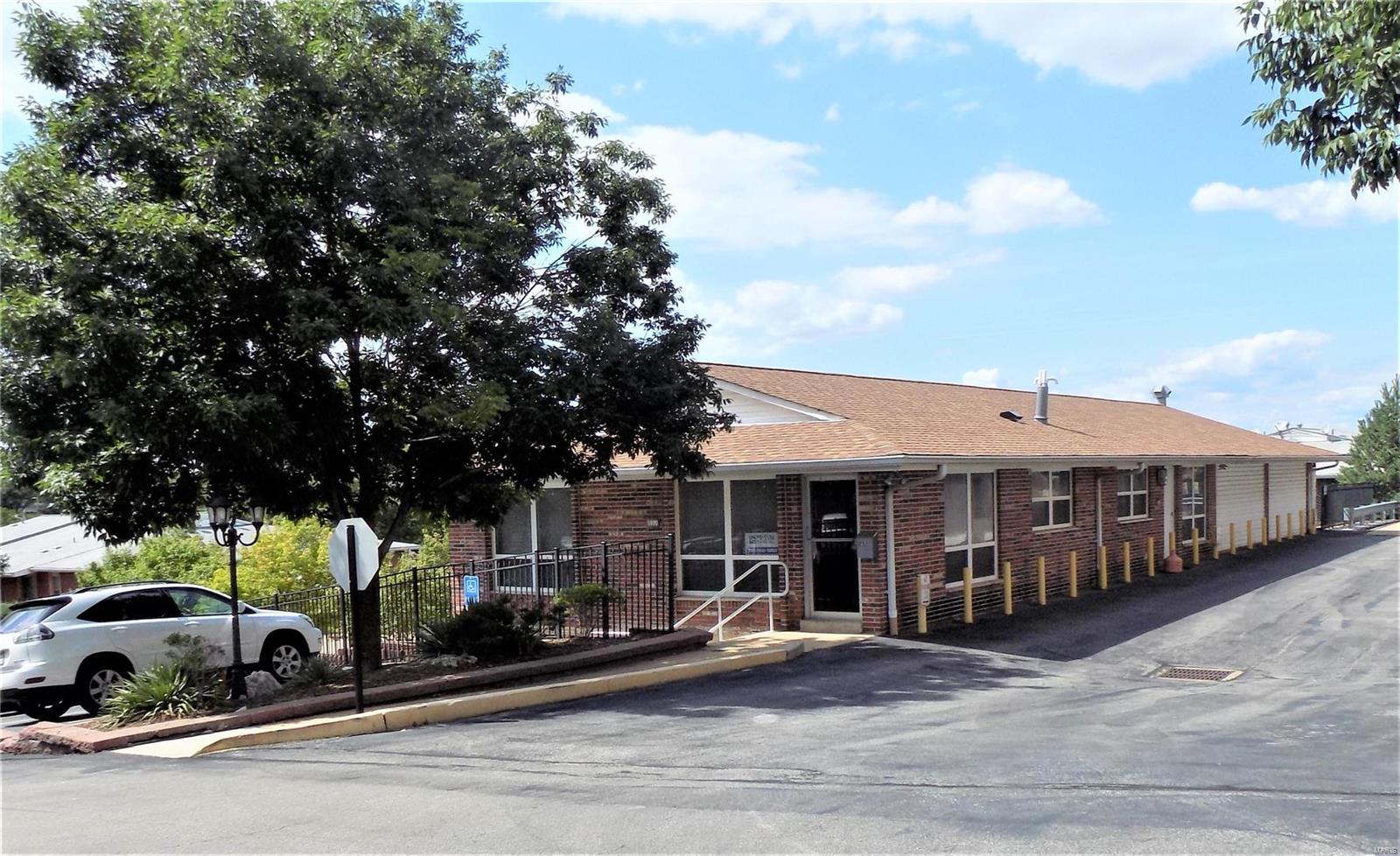 Lin Capri Condo - Residential