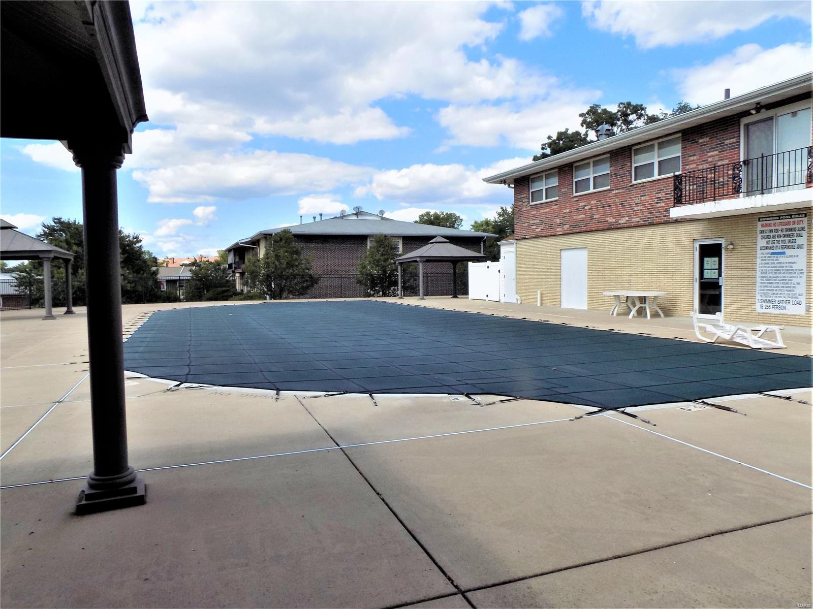 Lin Capri Condo - Residential