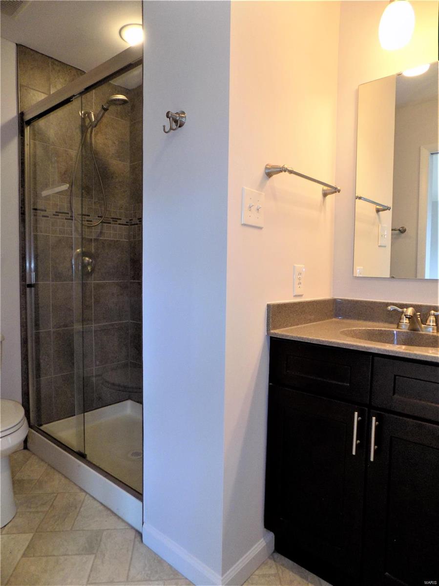 Lin Capri Condo - Residential